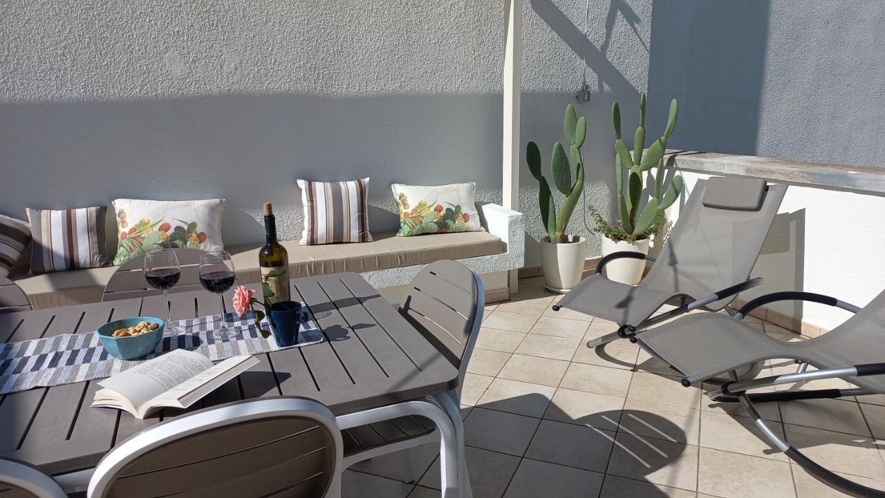 Attico Margherita - La Terrazza Sul Mare Gallipoli Buitenkant foto