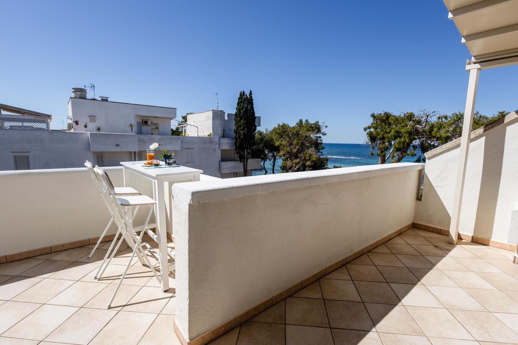 Attico Margherita - La Terrazza Sul Mare Gallipoli Buitenkant foto